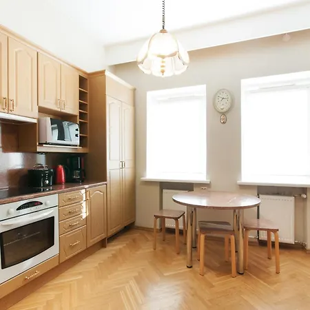 - Old Town Lejlighed