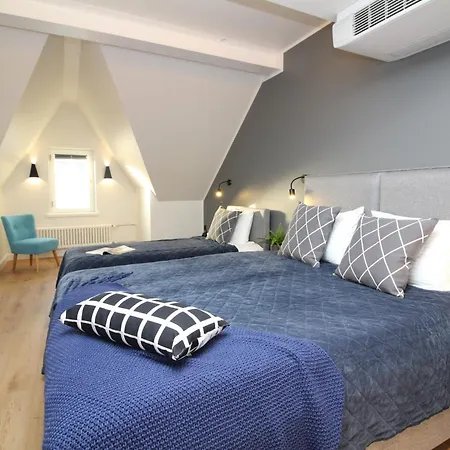 - Old Town Apartment *