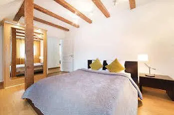 - Old Town Appartement *