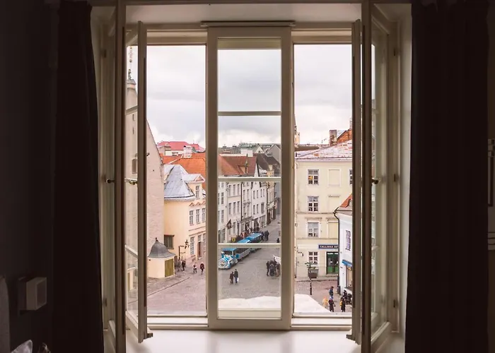 - Old Town Апартаменты *